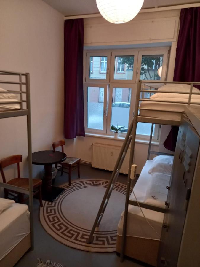Corner Hostel Berlin Prenzlauer Berg Ngoại thất bức ảnh
